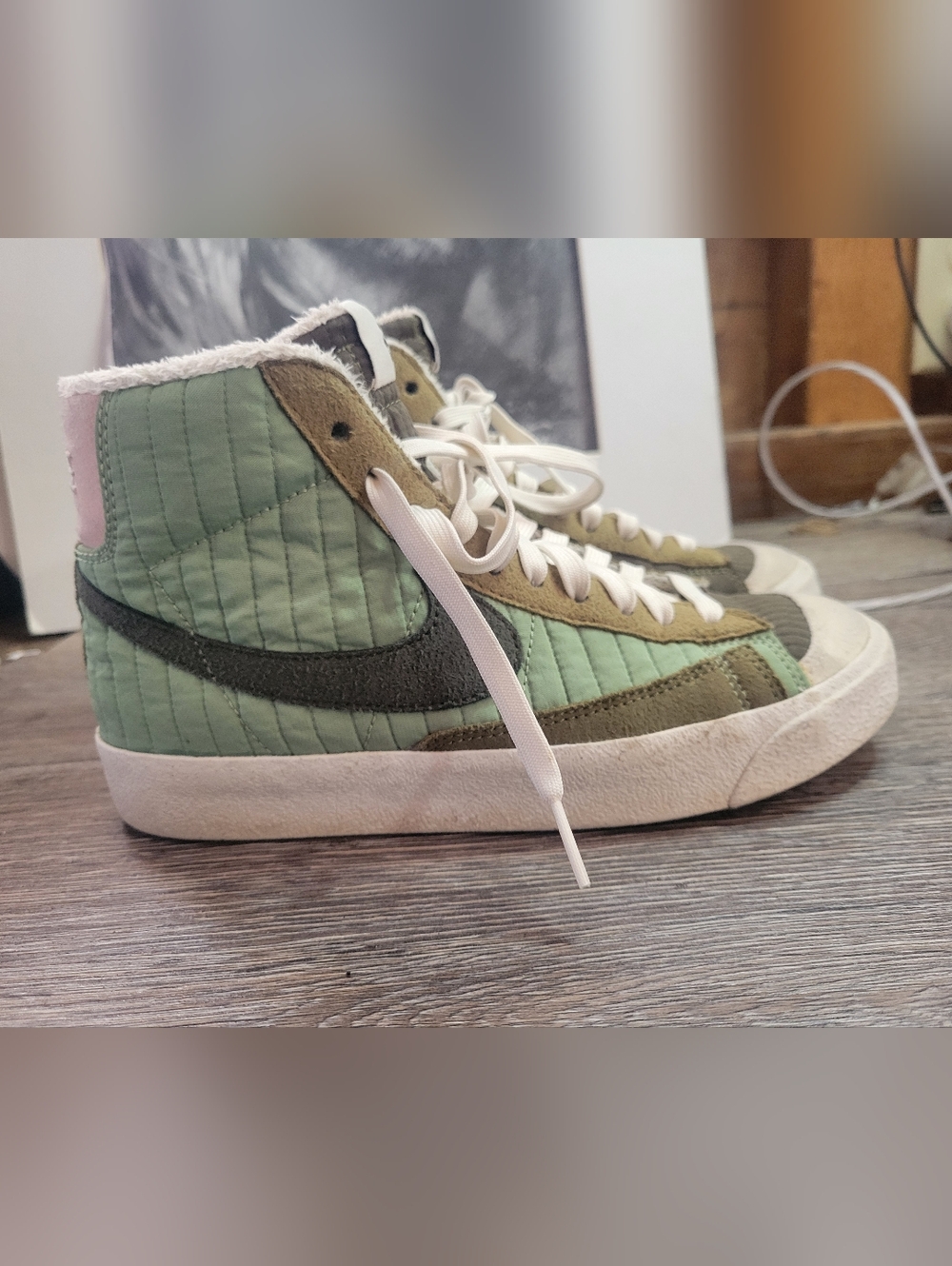 Nike Blazer Mid '77 GS 'Oil Green' sneakers (Style Code: DO5216-331) Size 4.5Y